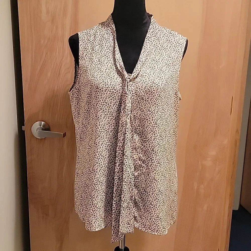 Donna Karan leopard print tie neck sleeveless blouse L